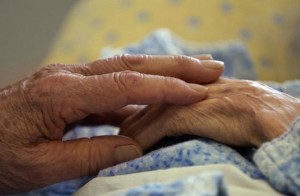 alzheimers01 300x196 One Last Visit